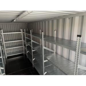 Conteneur de stockage de 20 pieds avec étagères, lumière, porte latérale