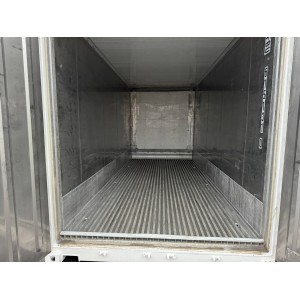 Porte-conteneurs réfrigéré High Cube de 20 pieds ML3i construit en 2011 peint
