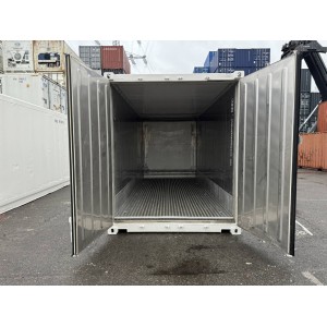 Porte-conteneurs réfrigéré High Cube de 20 pieds ML3i construit en 2011 peint